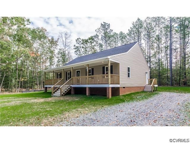 8670 Rock Cedar Road New Kent, VA 23124 - Photo 4 of 22 Gallery Image 4