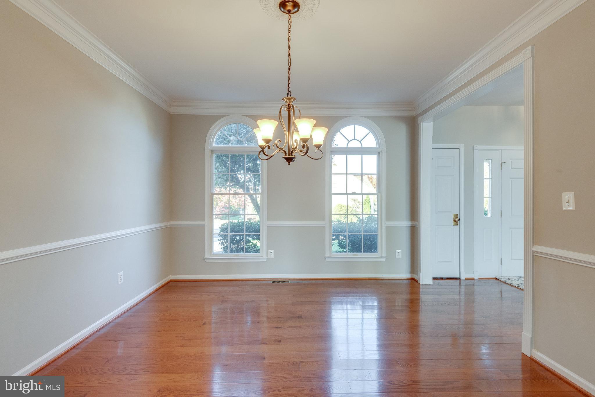 43549 Lucketts Bridge Circle Ashburn, VA 20148 - Photo 15 of 88