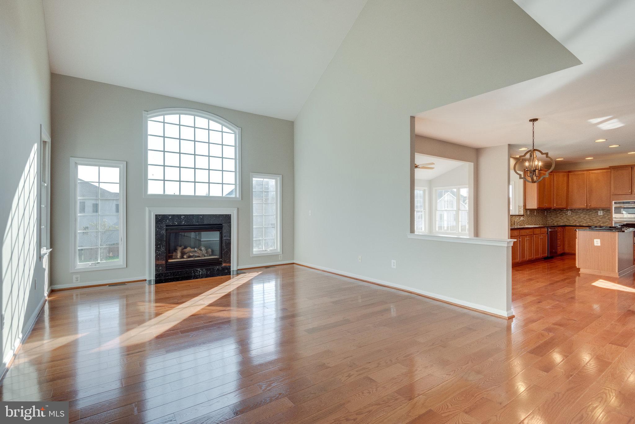 43549 Lucketts Bridge Circle Ashburn, VA 20148 - Photo 18 of 88