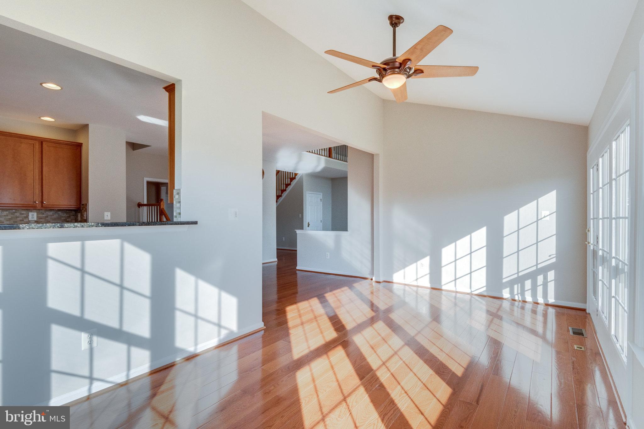 43549 Lucketts Bridge Circle Ashburn, VA 20148 - Photo 26 of 88