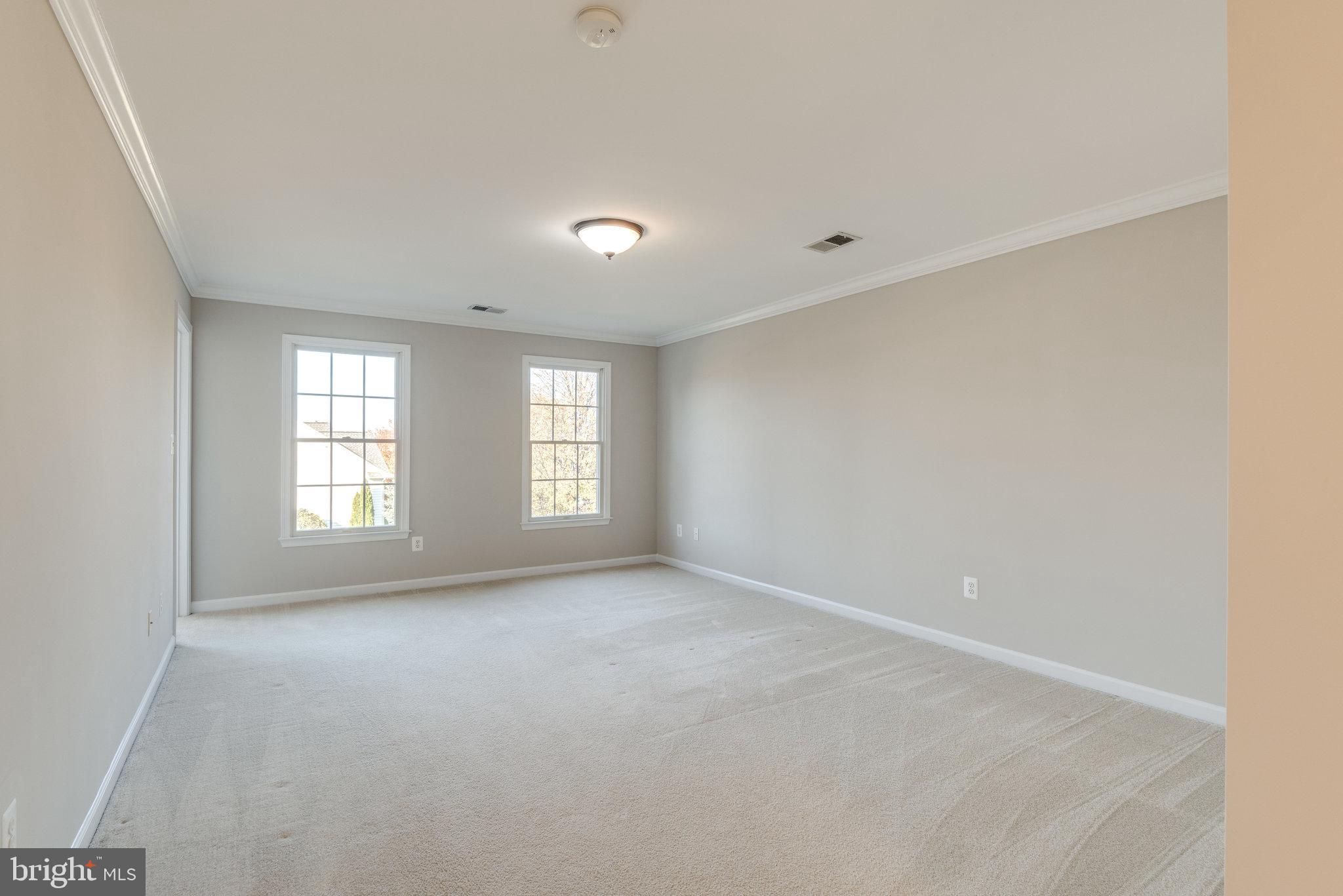 43549 Lucketts Bridge Circle Ashburn, VA 20148 - Photo 35 of 88