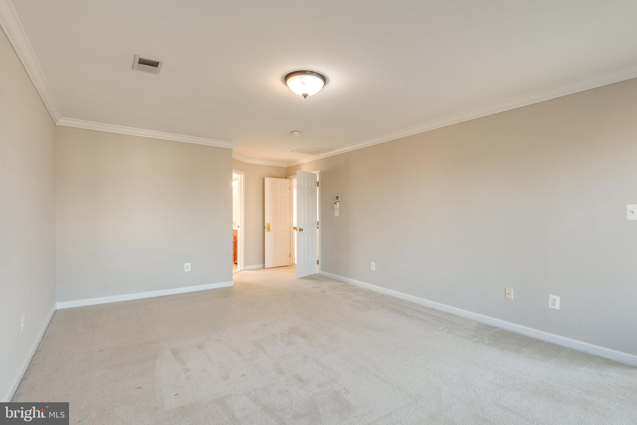 43549 Lucketts Bridge Circle Ashburn, VA 20148 - Photo 36 of 88