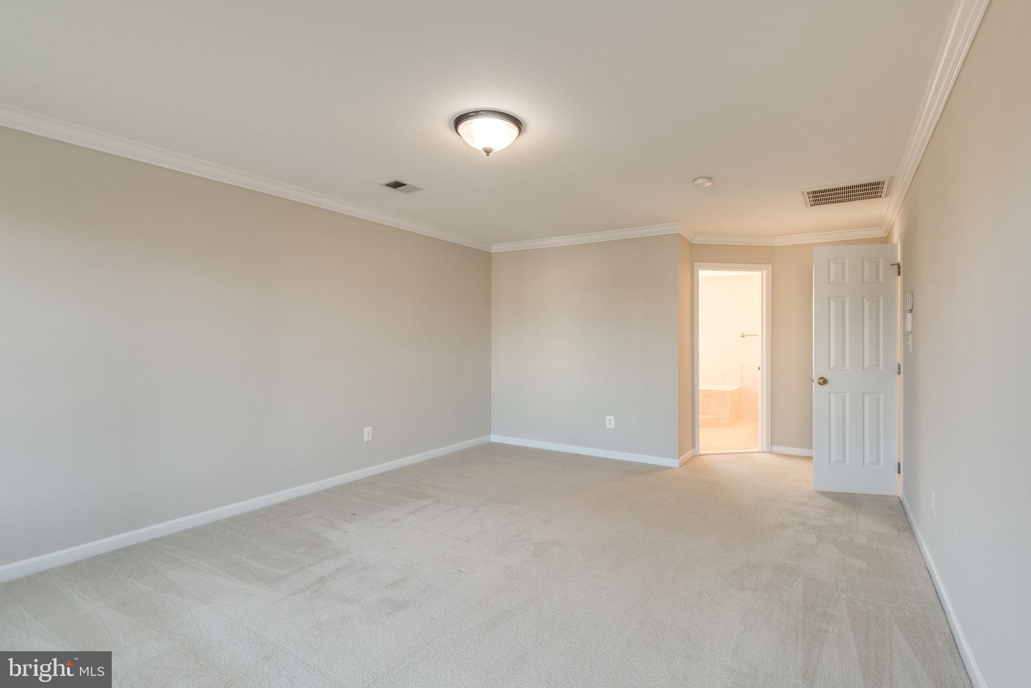 43549 Lucketts Bridge Circle Ashburn, VA 20148 - Photo 37 of 88