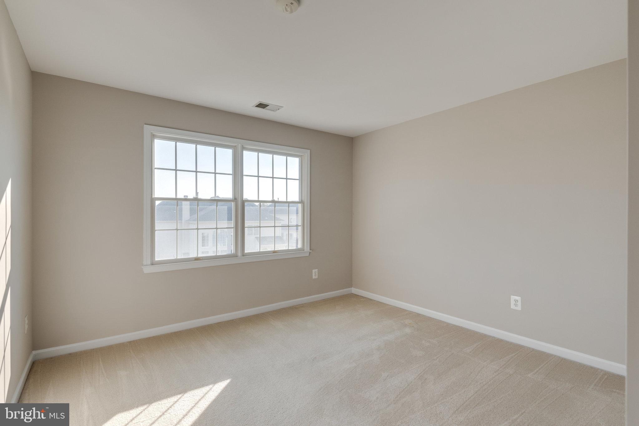 43549 Lucketts Bridge Circle Ashburn, VA 20148 - Photo 50 of 88