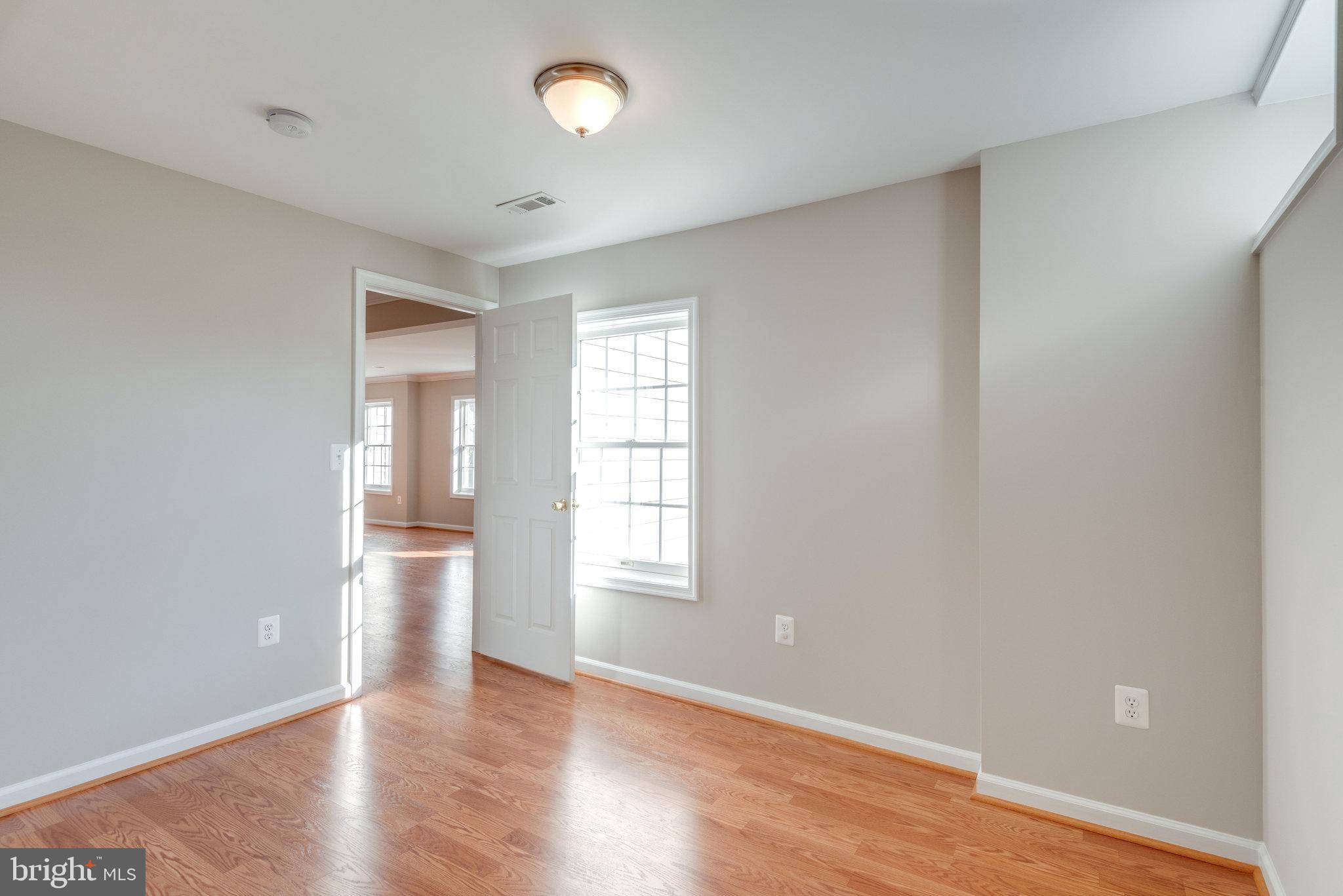 43549 Lucketts Bridge Circle Ashburn, VA 20148 - Photo 70 of 88