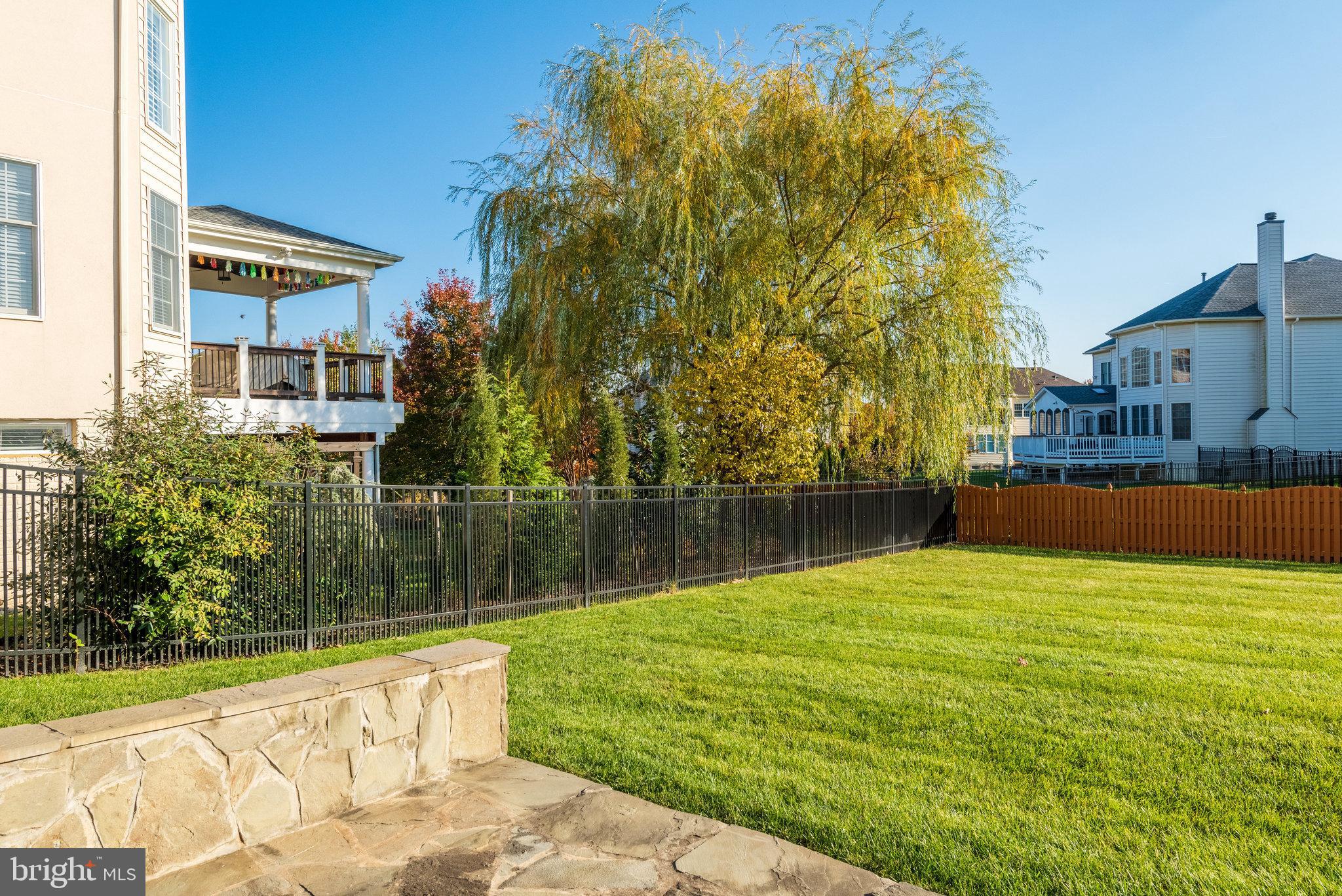 43549 Lucketts Bridge Circle Ashburn, VA 20148 - Photo 74 of 88