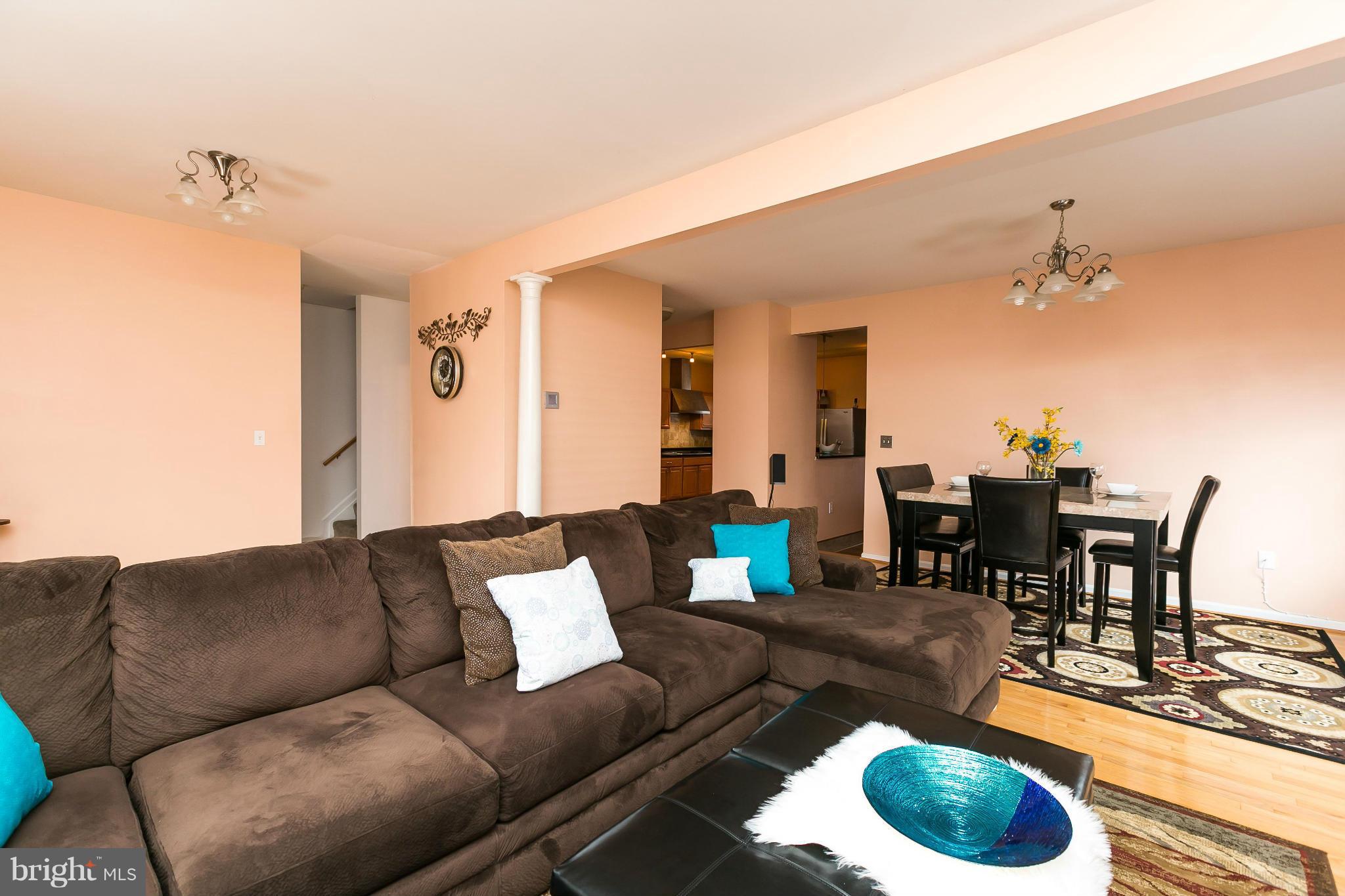 68 Ritters Lane Owings Mills, MD 21117 - Photo 9 of 28 Living Room