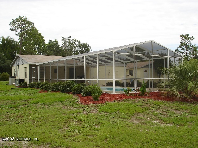 128 Slaughter Road Palatka, FL 32177 - Photo 9 of 23 rear of home