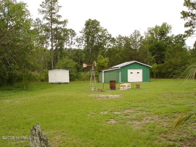 128 Slaughter Road Palatka, FL 32177 - Photo 10 of 23 detached storage buildings