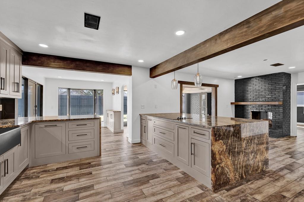 6117 Gainsborough Road Amarillo, TX 79106 - Photo 12 of 40