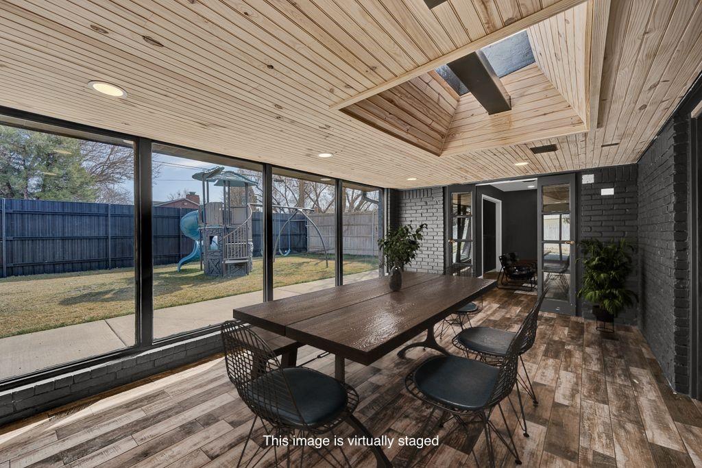 6117 Gainsborough Road Amarillo, TX 79106 - Photo 22 of 40 a view of a patio with chairs and table in patio