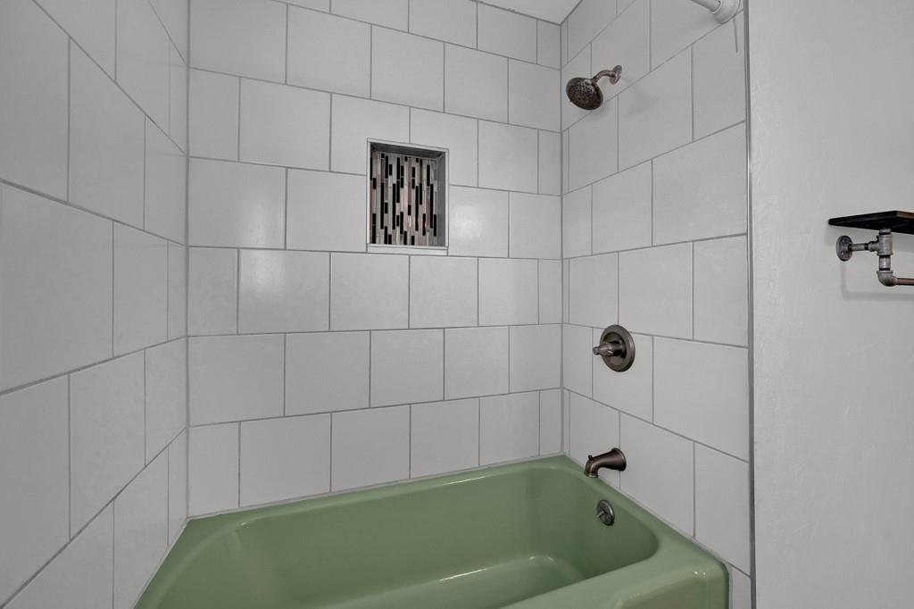 6117 Gainsborough Road Amarillo, TX 79106 - Photo 27 of 40