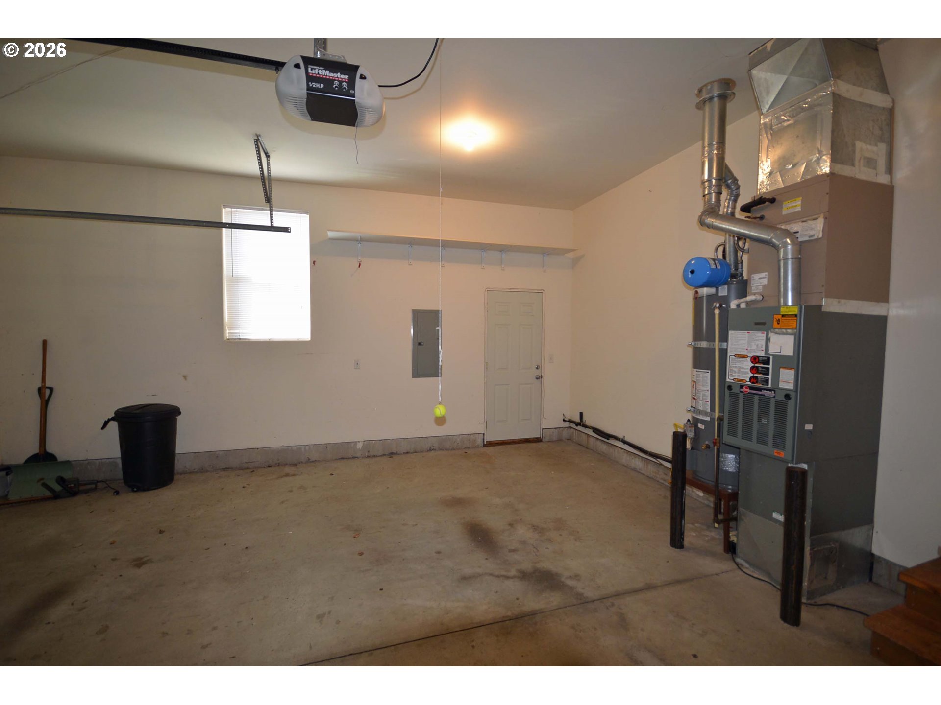 814 Henderson Road Hood River, OR 97031 - Photo 25 of 27