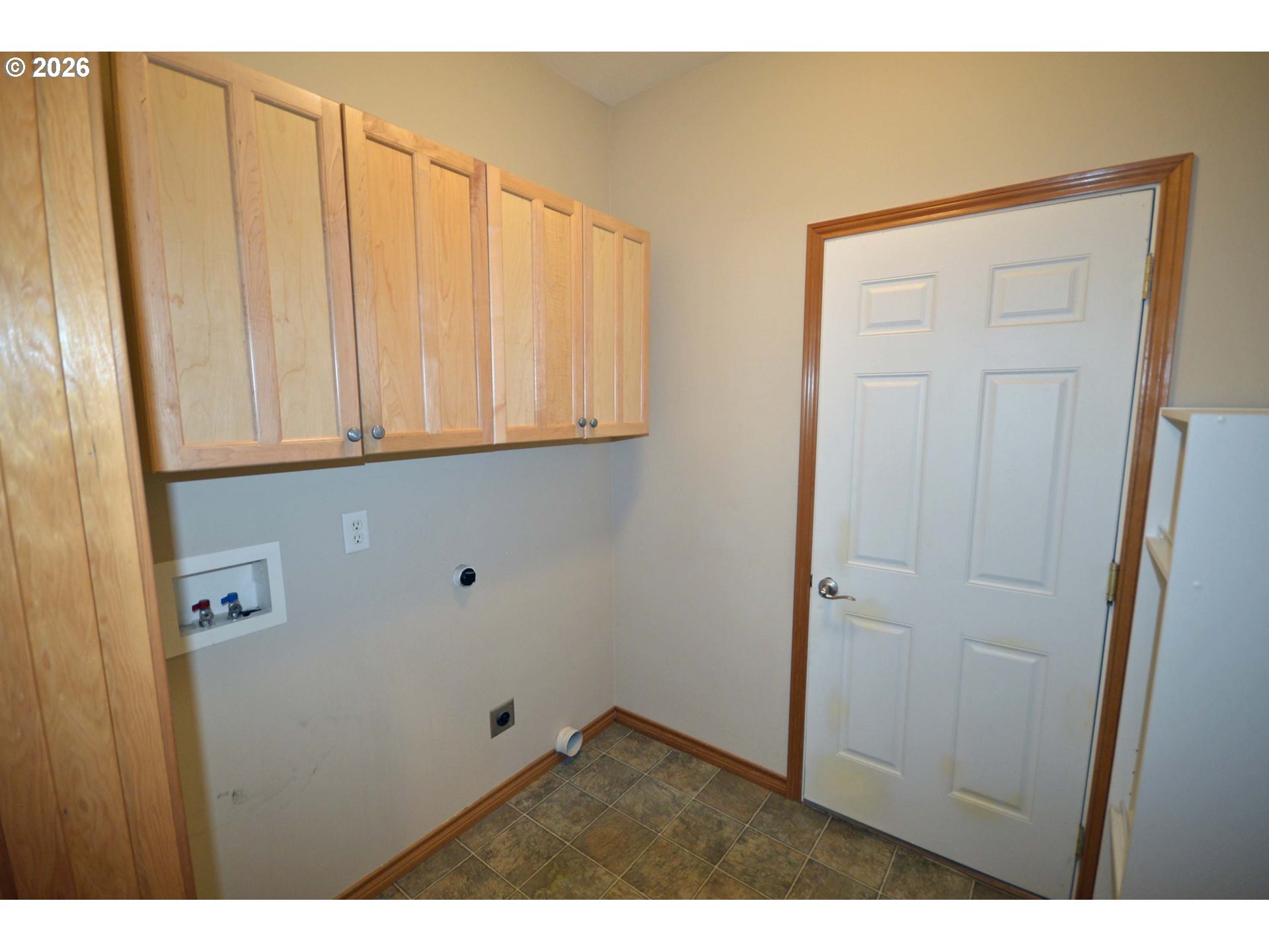 814 Henderson Road Hood River, OR 97031 - Photo 26 of 27