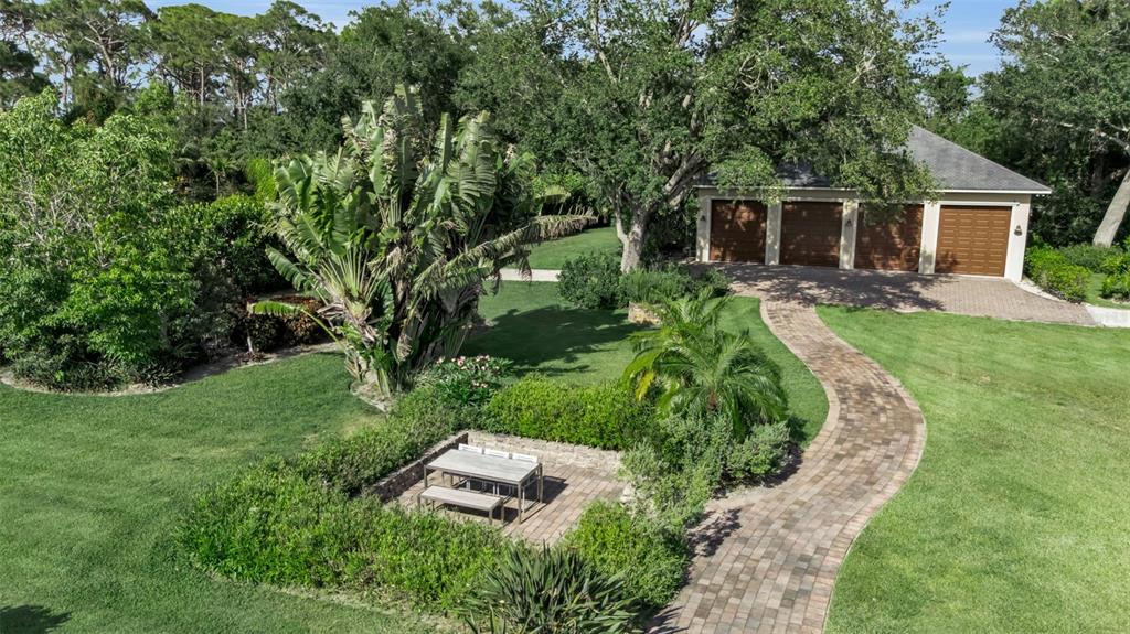 612 Laurel Road West Nokomis, FL 34275 - Photo 78 of 88