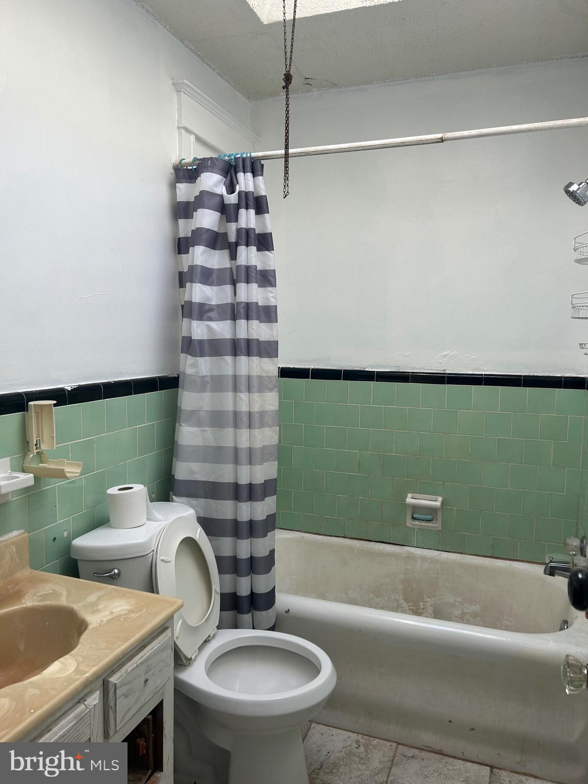 1434 Fanshawe Street Philadelphia, PA 19111 - Photo 11 of 18 Gallery Image 11