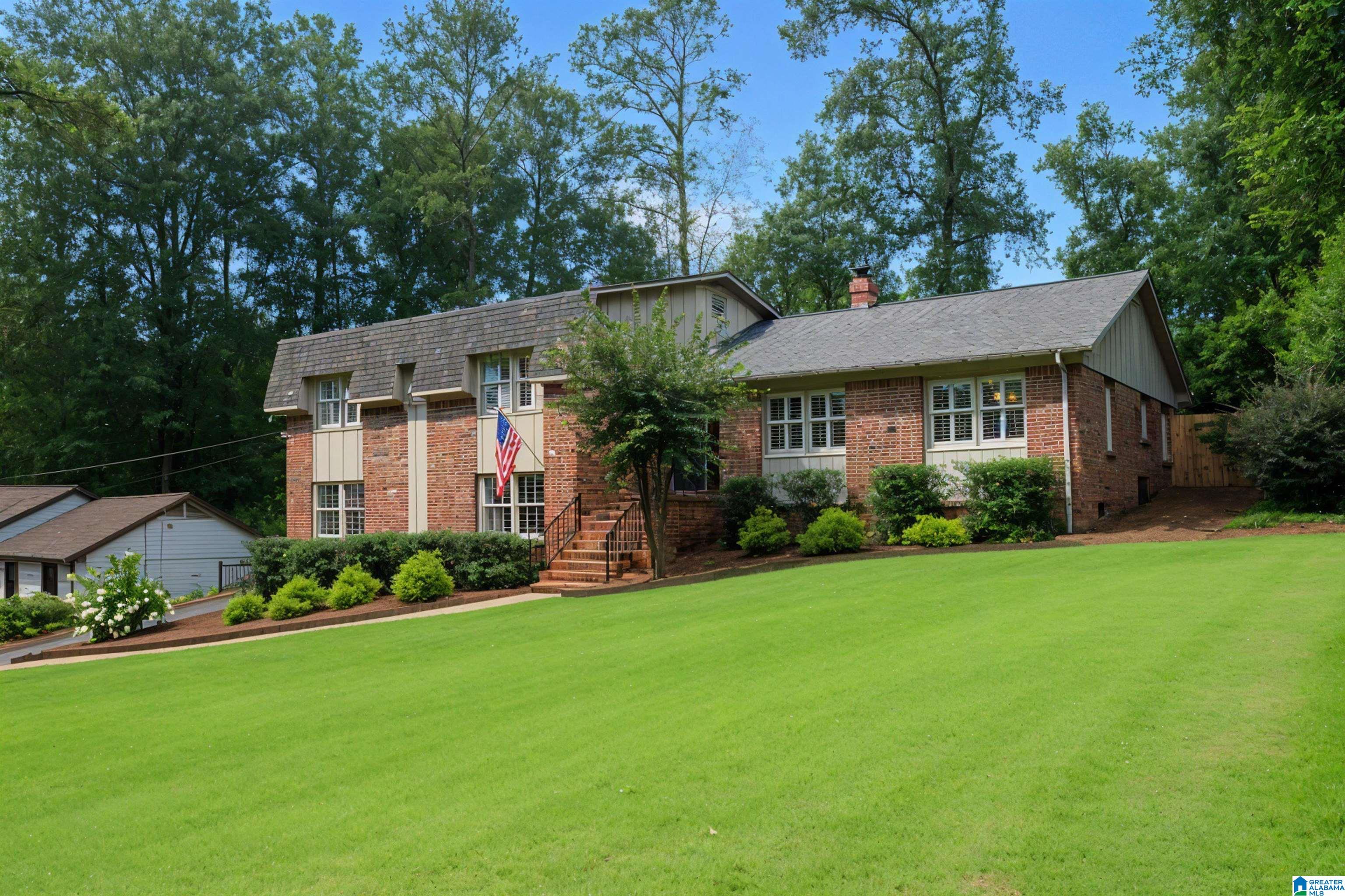 3404 River Bend Road Birmingham, AL 35243 - Photo 4 of 57