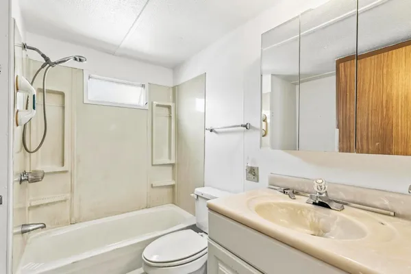 $39,000 | 350 North George Washington Boulevard, Unit 9, Yuba City, CA 95993