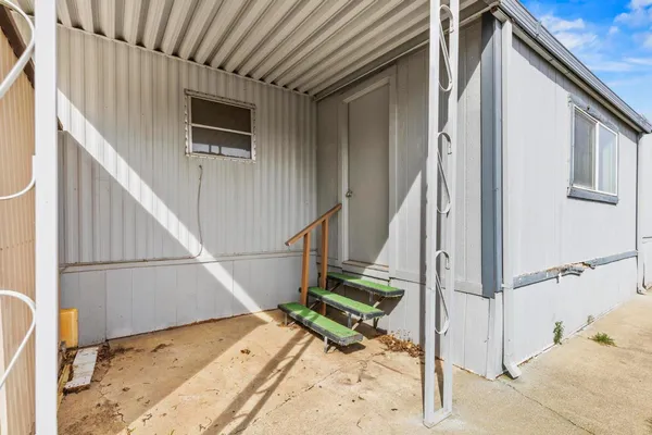 $39,000 | 350 North George Washington Boulevard, Unit 9, Yuba City, CA 95993