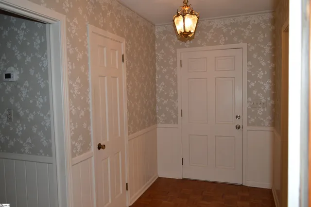 $1,950 | 2462 East Blackstock Road, Roebuck, SC 29376