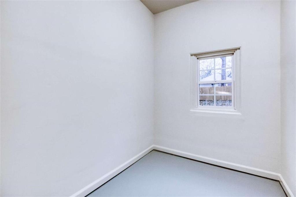 126 6th Street Monroe, GA 30655 - Photo 21 of 24 a view of a small space with window