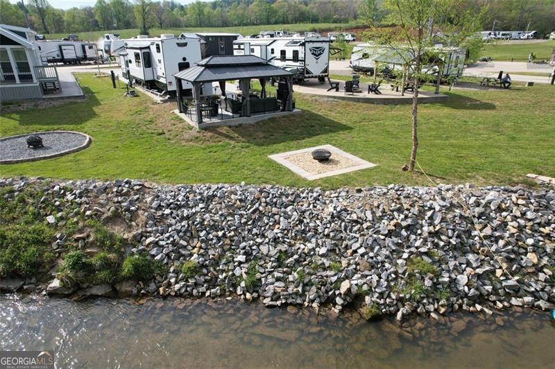 121 Mountain Meadows Morganton, GA 30560 - Photo 13 of 28 a garden view with a sitting space