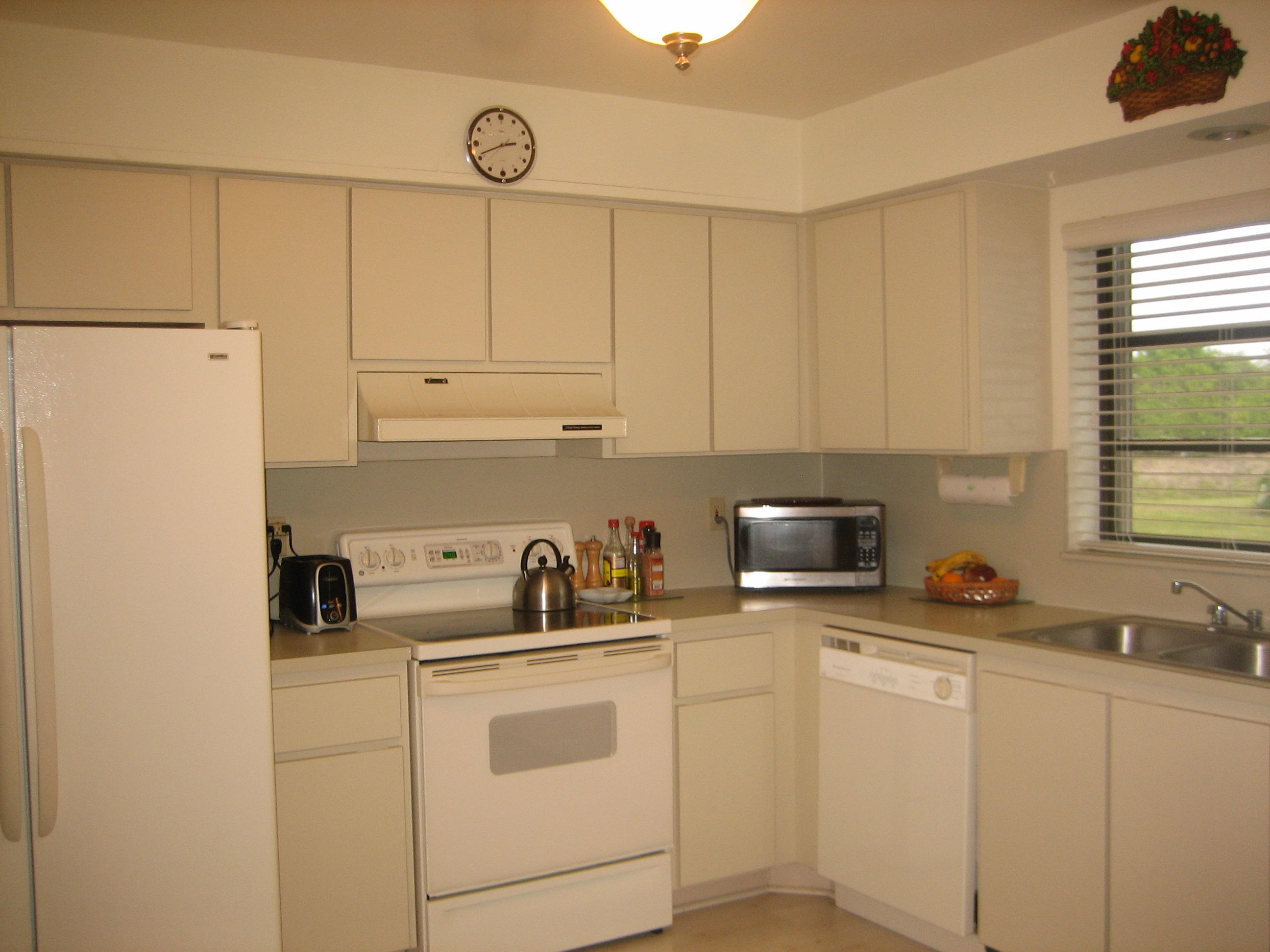 4868 Hawkwood Road, Unit B Boynton Beach, FL 33436 - Photo 2 of 9 IMG_3037