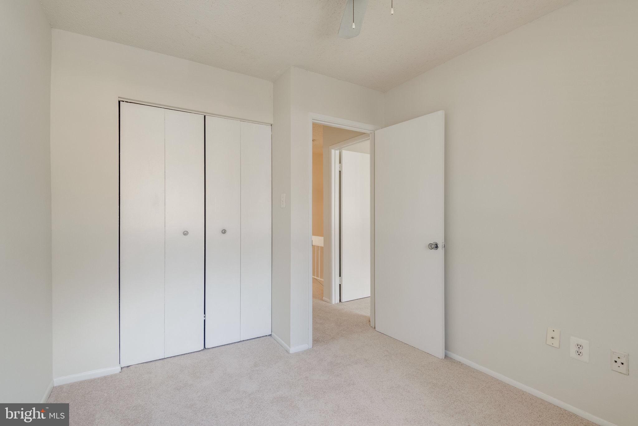 2364 Southgate Square Reston, VA 20191 - Photo 19 of 30 Bedroom