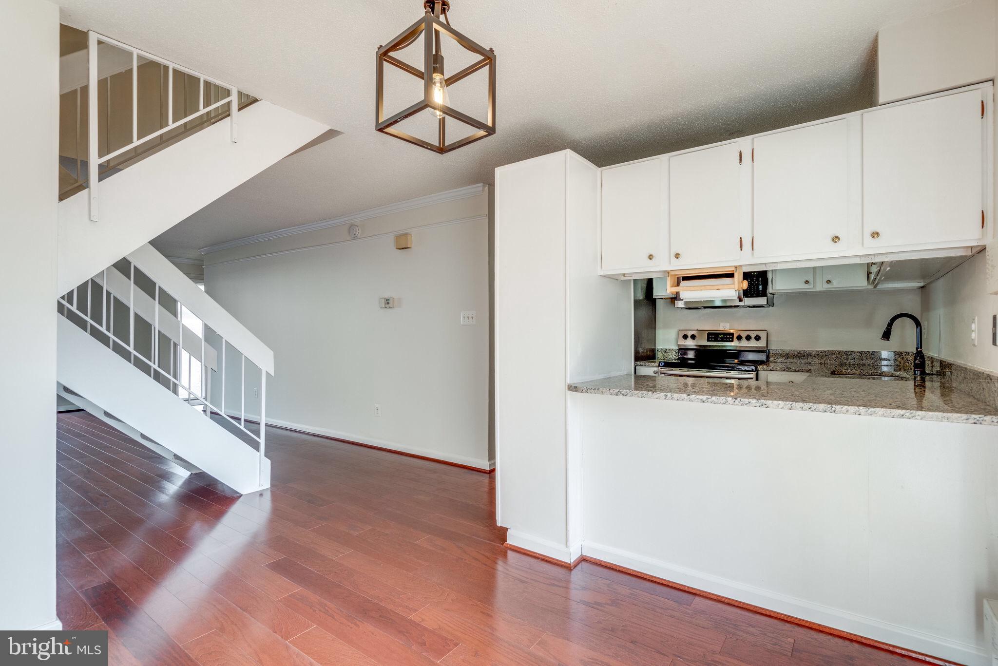 2364 Southgate Square Reston, VA 20191 - Photo 10 of 30 Dining Area leading to the Kitchen