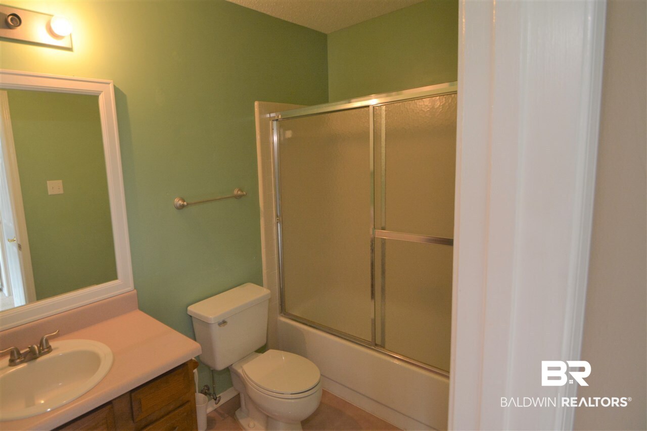 5900 Grelot Road, Unit 401 Mobile, AL 36609 - Photo 30 of 38