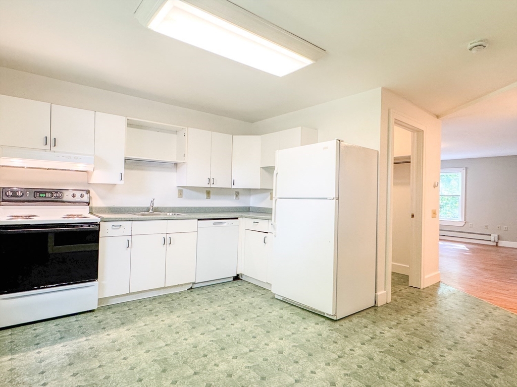 67 Country Club Road Greenfield, MA 01301 - Photo 15 of 42