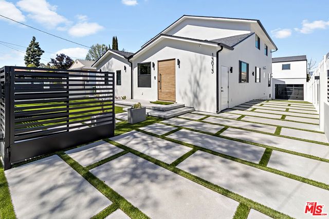 $13,500 | 13013 Killion Street, Sherman Oaks, CA 91401