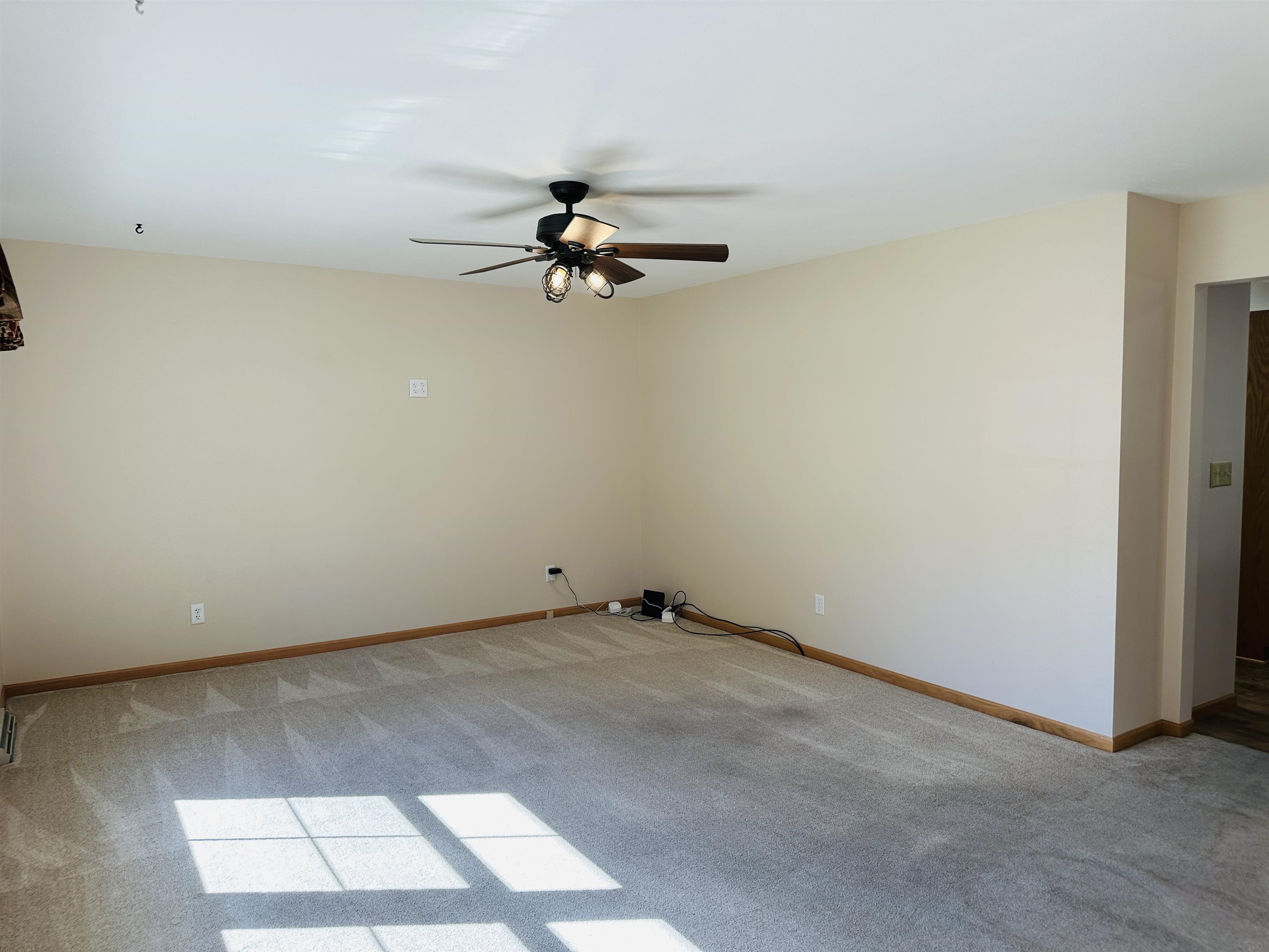 219 Palm Drive Lena, IL 61048 - Photo 5 of 49 an empty room