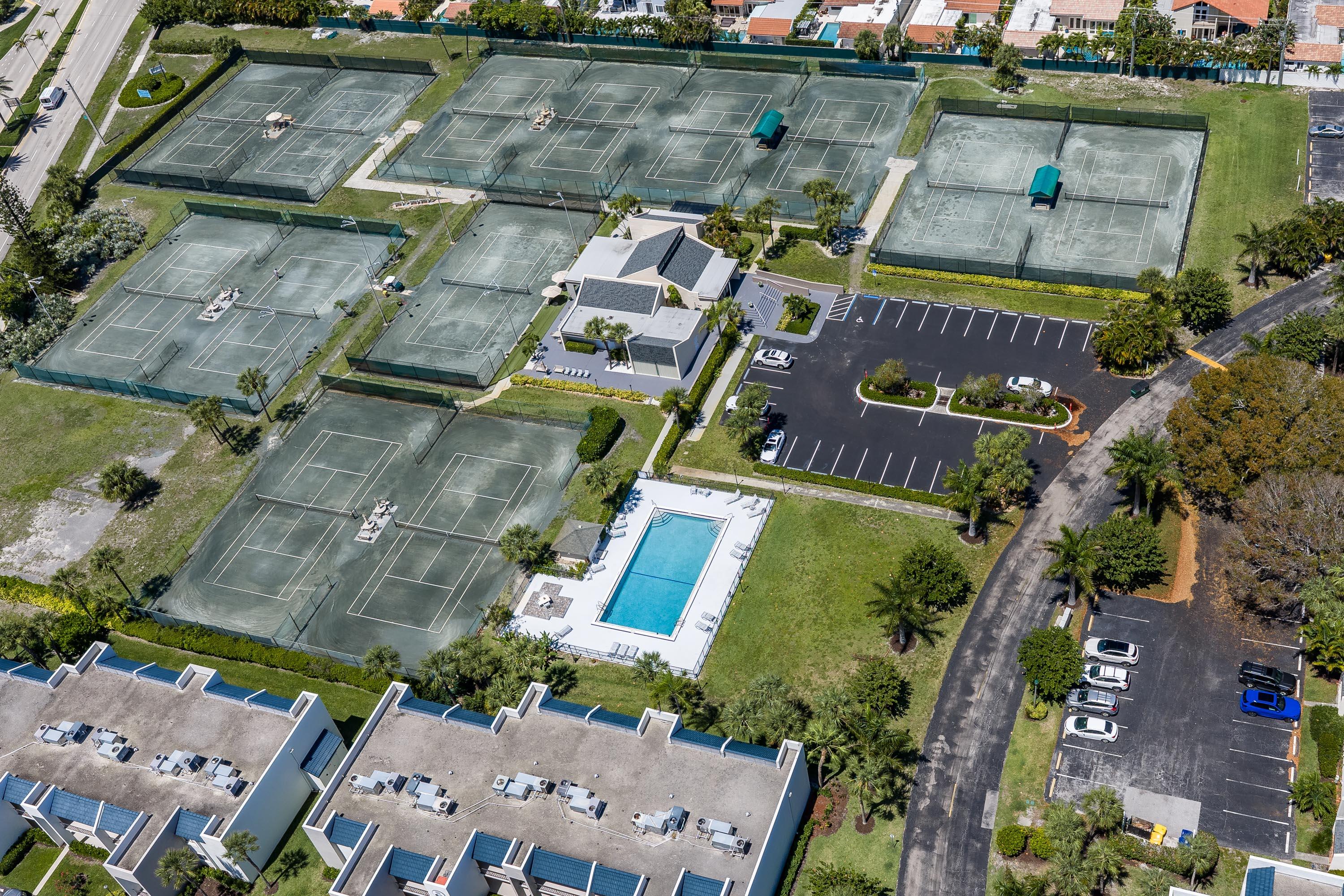 1605 Highway 1, Unit 303M1 Jupiter, FL 33477 - Photo 35 of 42 an aerial view of a house with a lake view