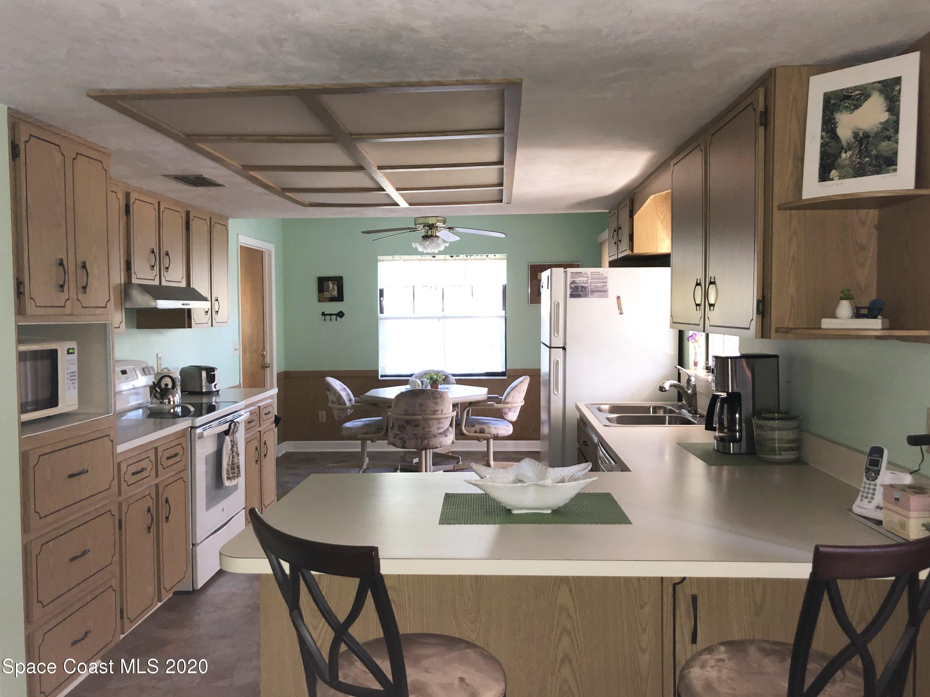 3627 Canal Road Edgewater, FL 32141 - Photo 16 of 33 18-Dining