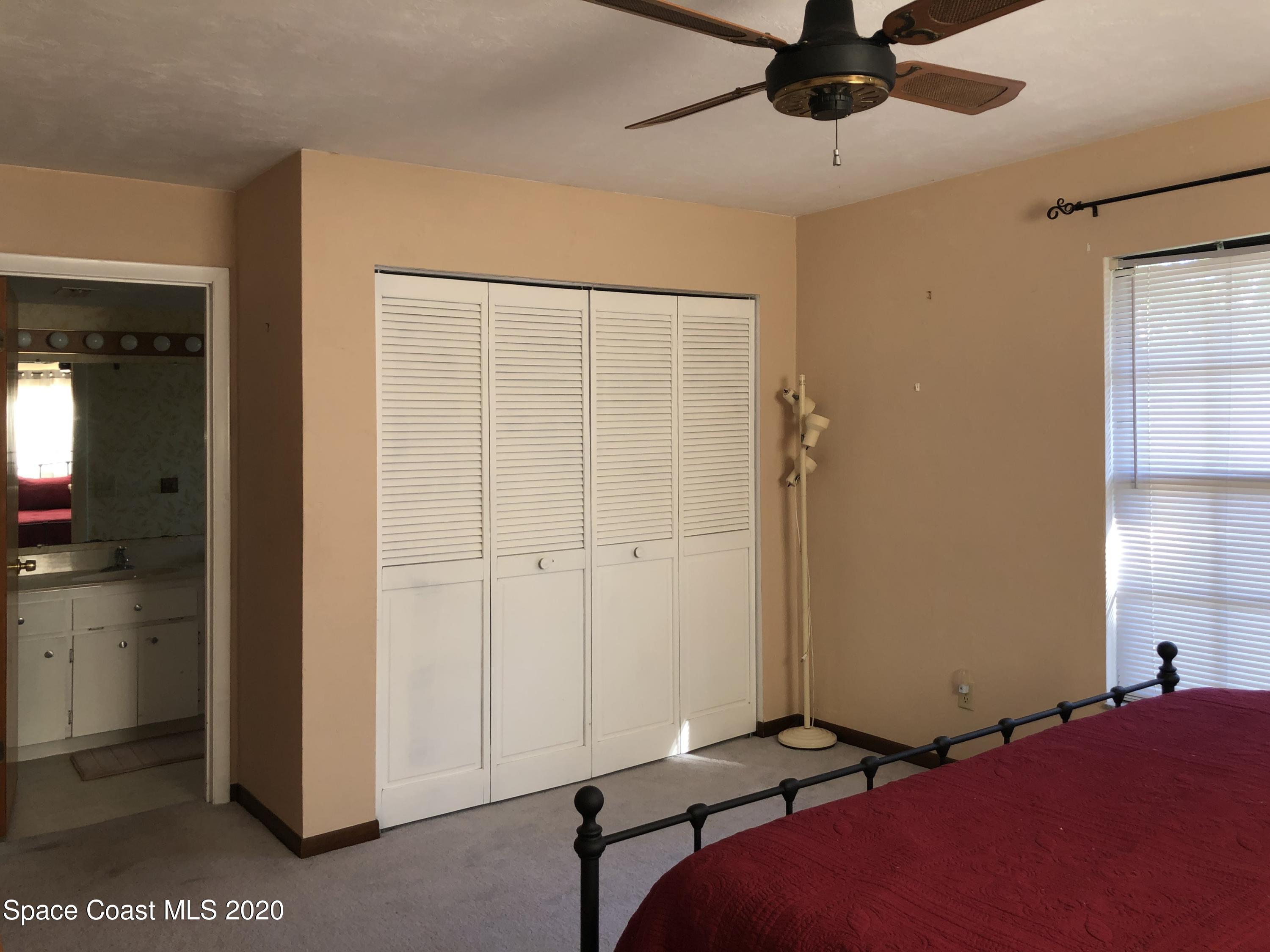 3627 Canal Road Edgewater, FL 32141 - Photo 23 of 33 25-Master to bath