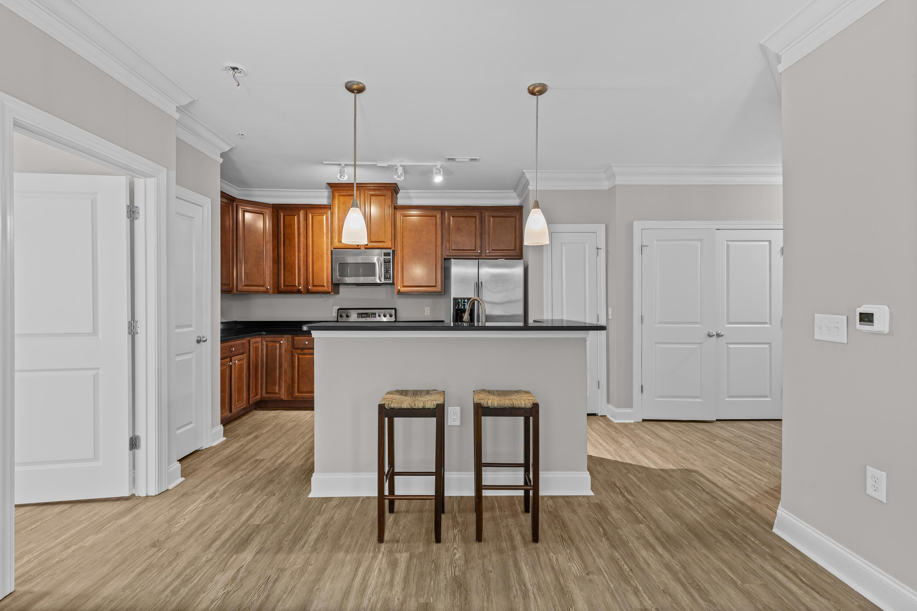 2000 Belle Isle Avenue, Unit 106 Mount Pleasant, SC 29464 - Photo 9 of 26 1G1A0873