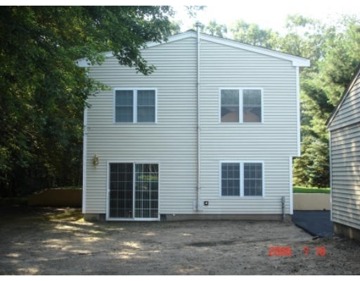 63 Madison Road Tewksbury, MA 01876 - Photo 4 of 21 Gallery Image 4