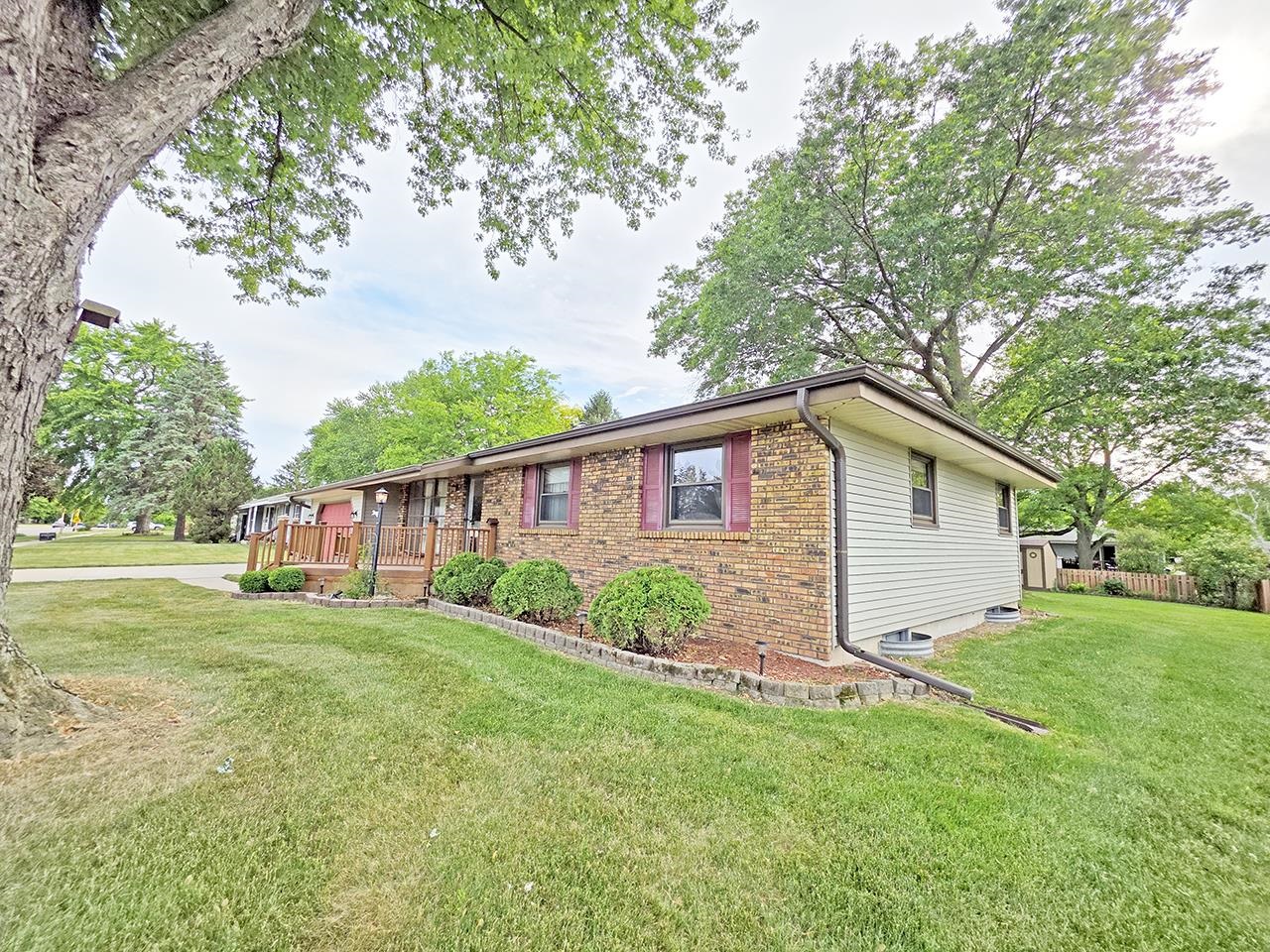751 North Wright Road Janesville, WI 53546 - Photo 34 of 43