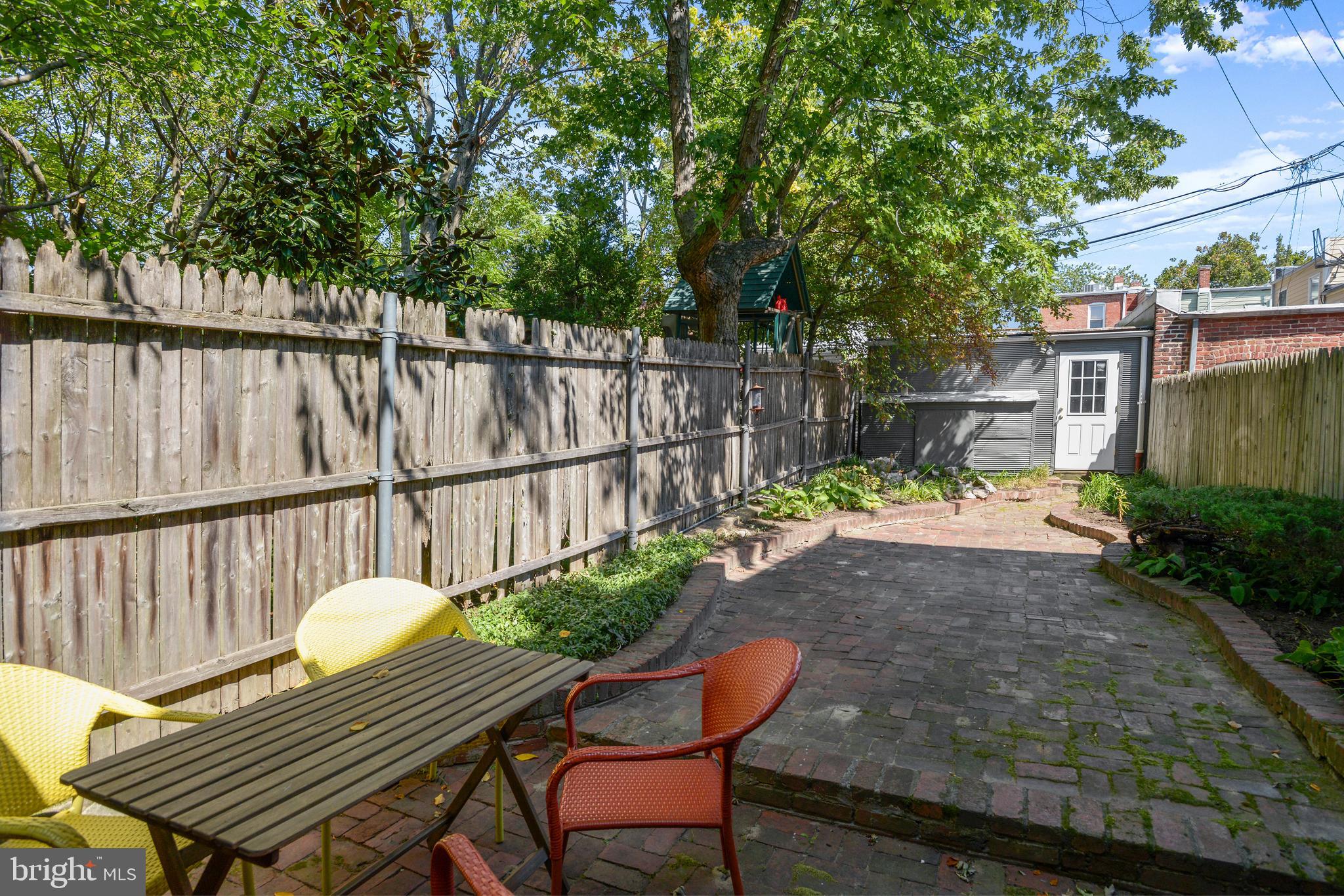 215 9th Street Northeast Washington, DC 20002 - Photo 26 of 26 Outdoor green space