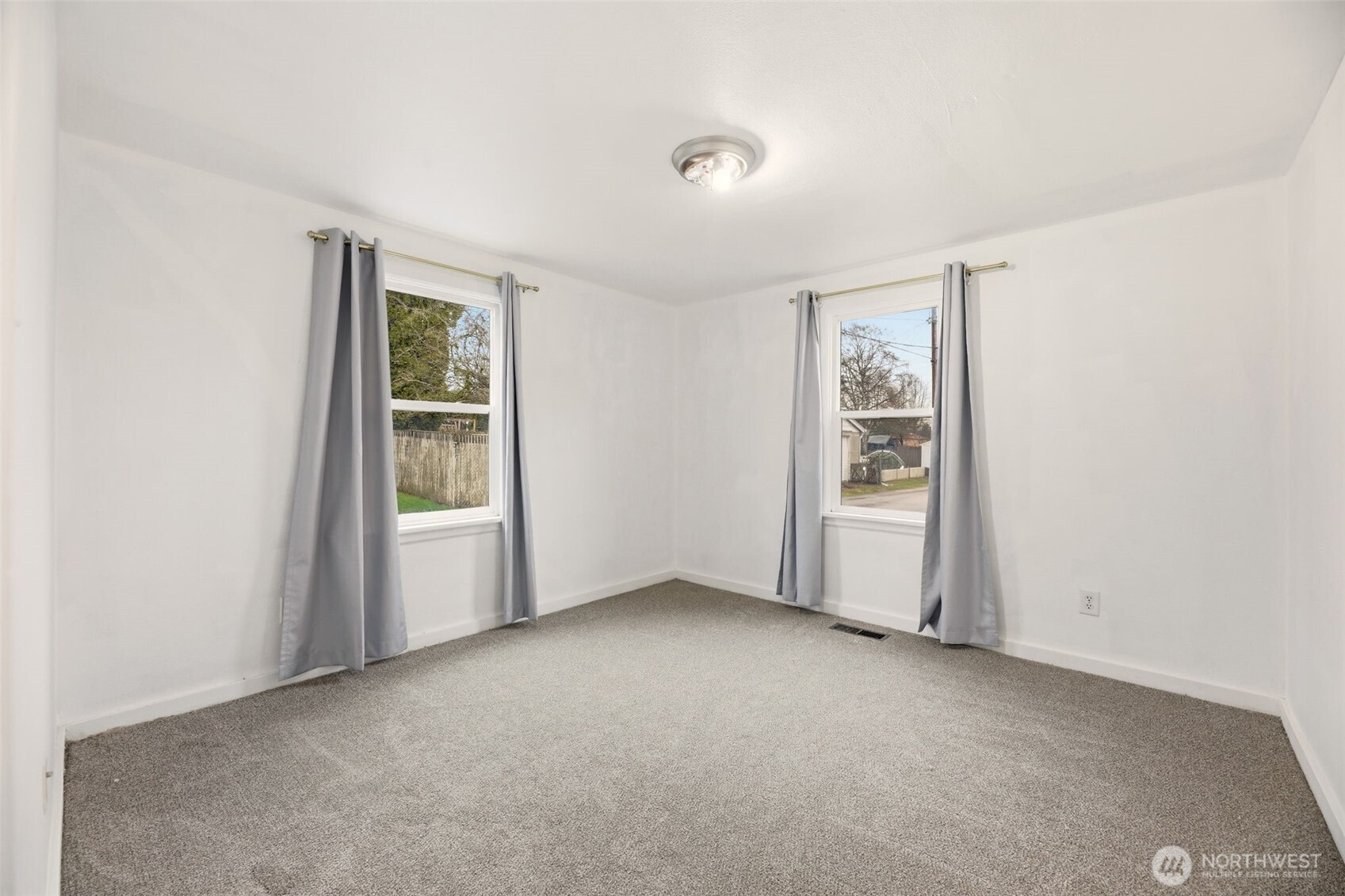 3013 19th Street Everett, WA 98201 - Photo 25 of 31