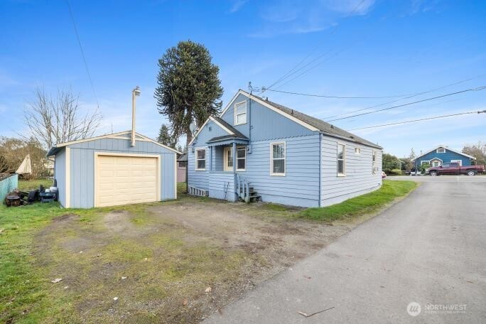 3013 19th Street Everett, WA 98201 - Photo 5 of 31