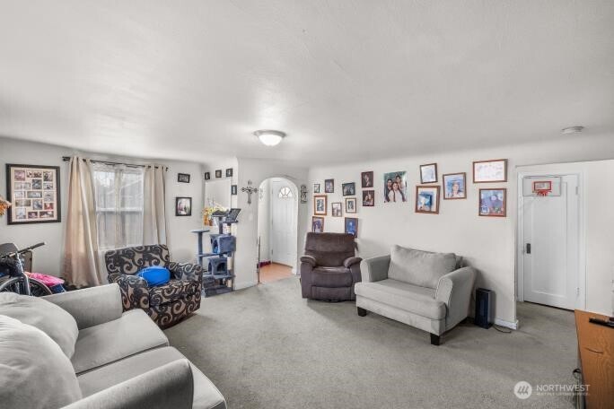 3013 19th Street Everett, WA 98201 - Photo 8 of 31