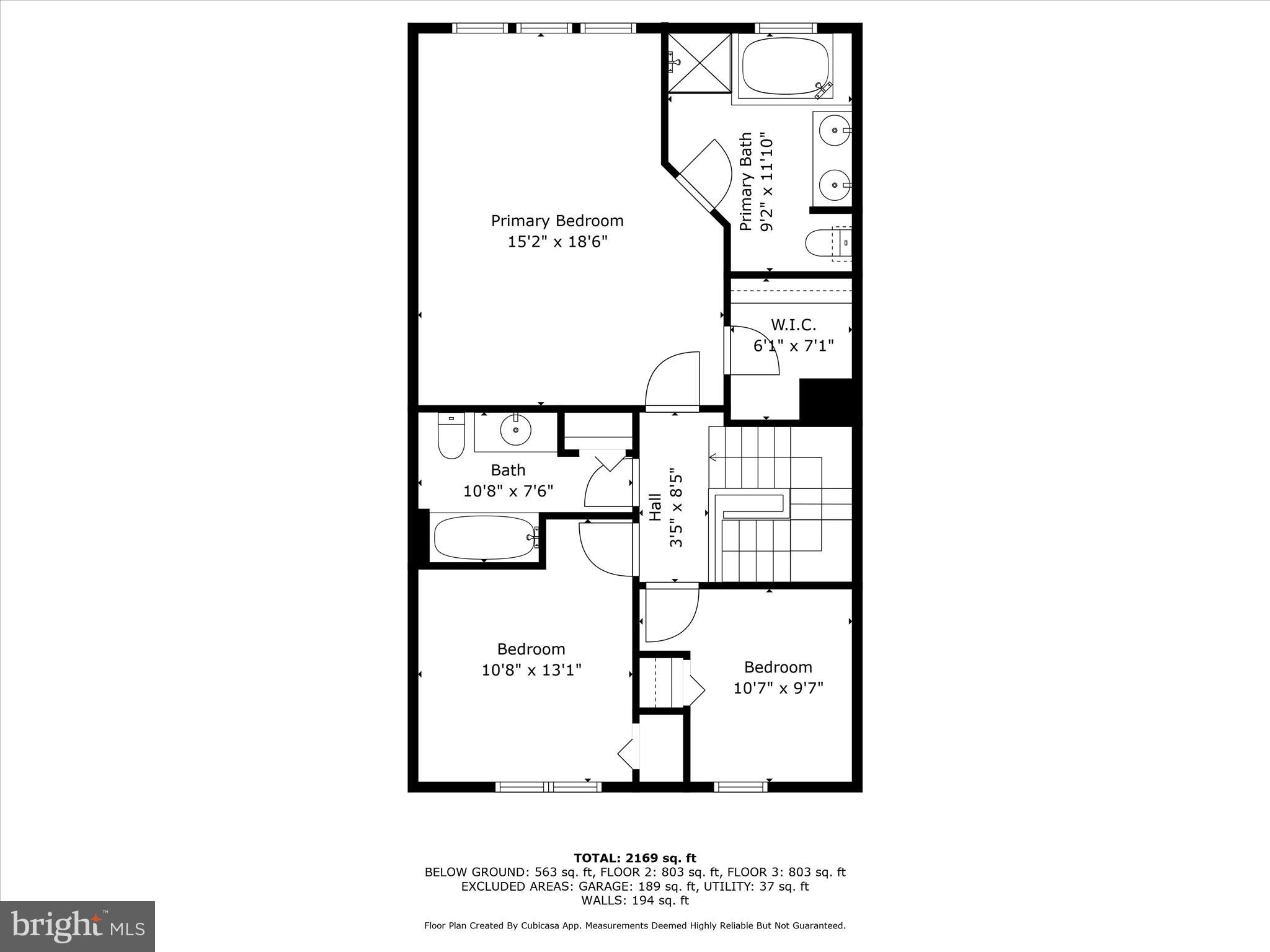 7100 Wheeling Way Gainesville, VA 20155 - Photo 36 of 39 a picture of a bench in front of a wall