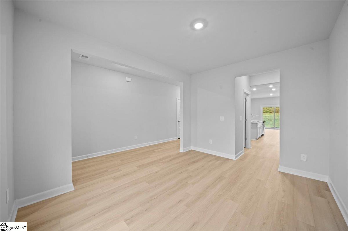 217 Tantalus Street Gray Court, SC 29645 - Photo 5 of 40
