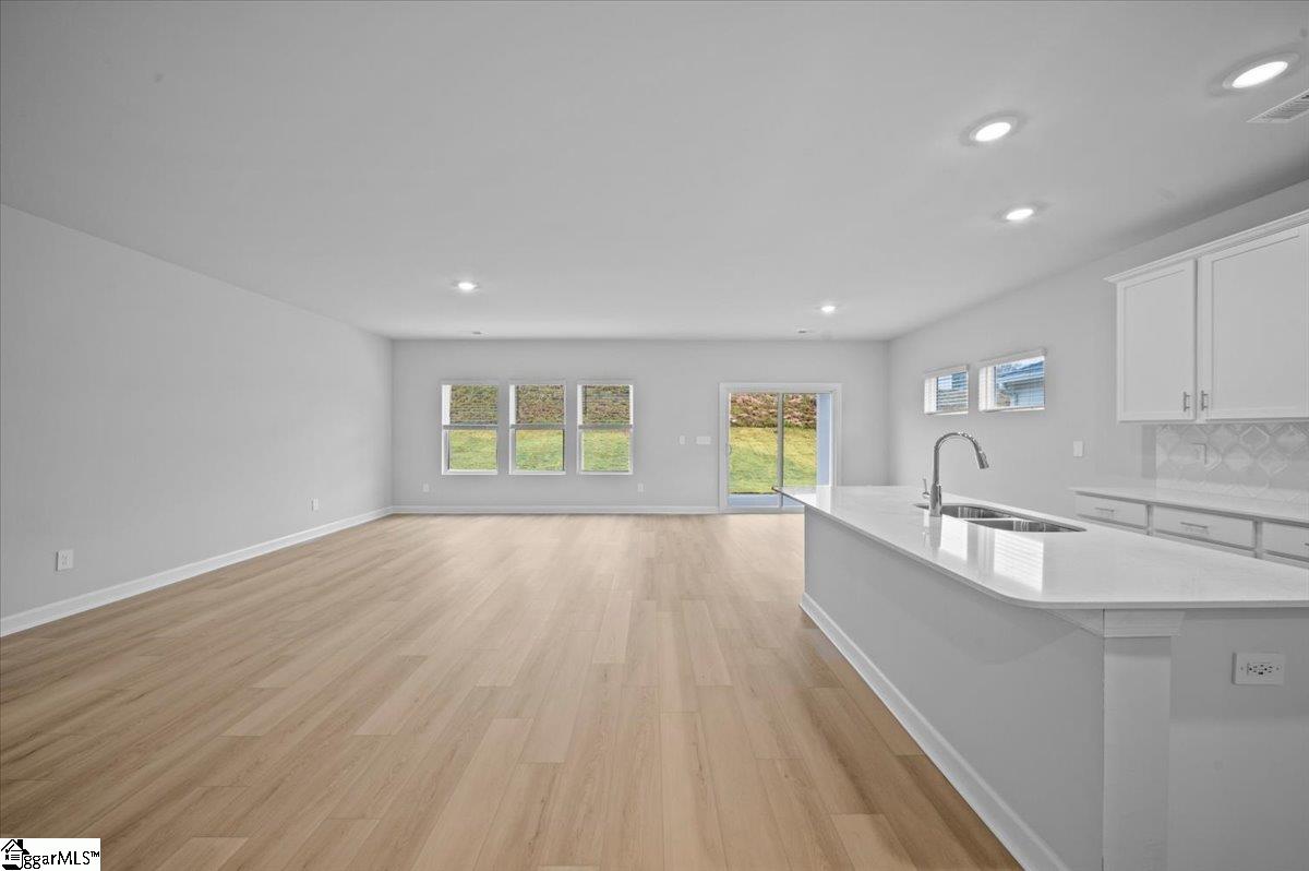 217 Tantalus Street Gray Court, SC 29645 - Photo 6 of 40