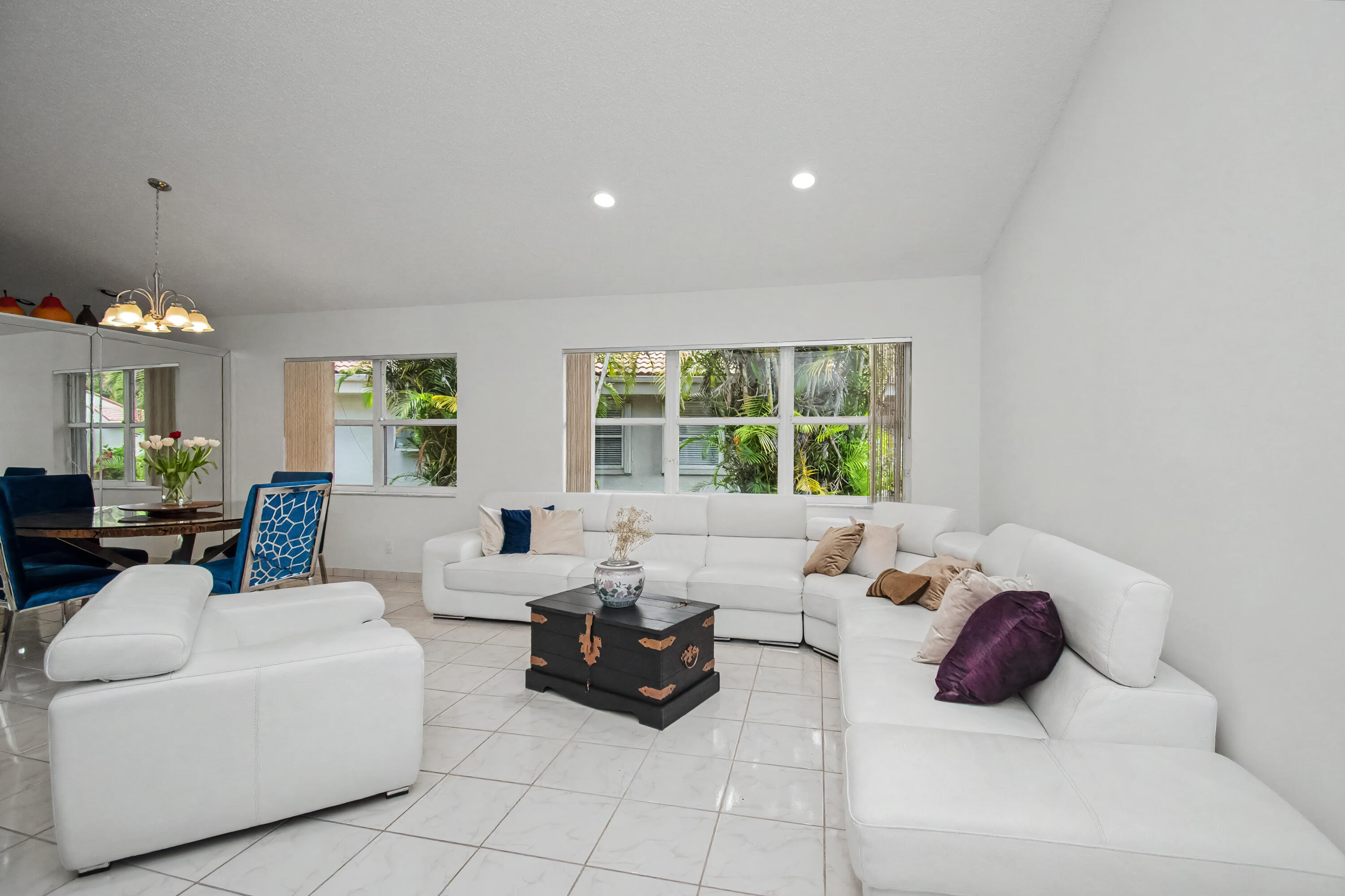 11062 Autoro Court, Unit 11062 Boca Raton, FL 33498 - Photo 7 of 39 296C30B2-ADBE-4204-90B5-7BFC49603F41