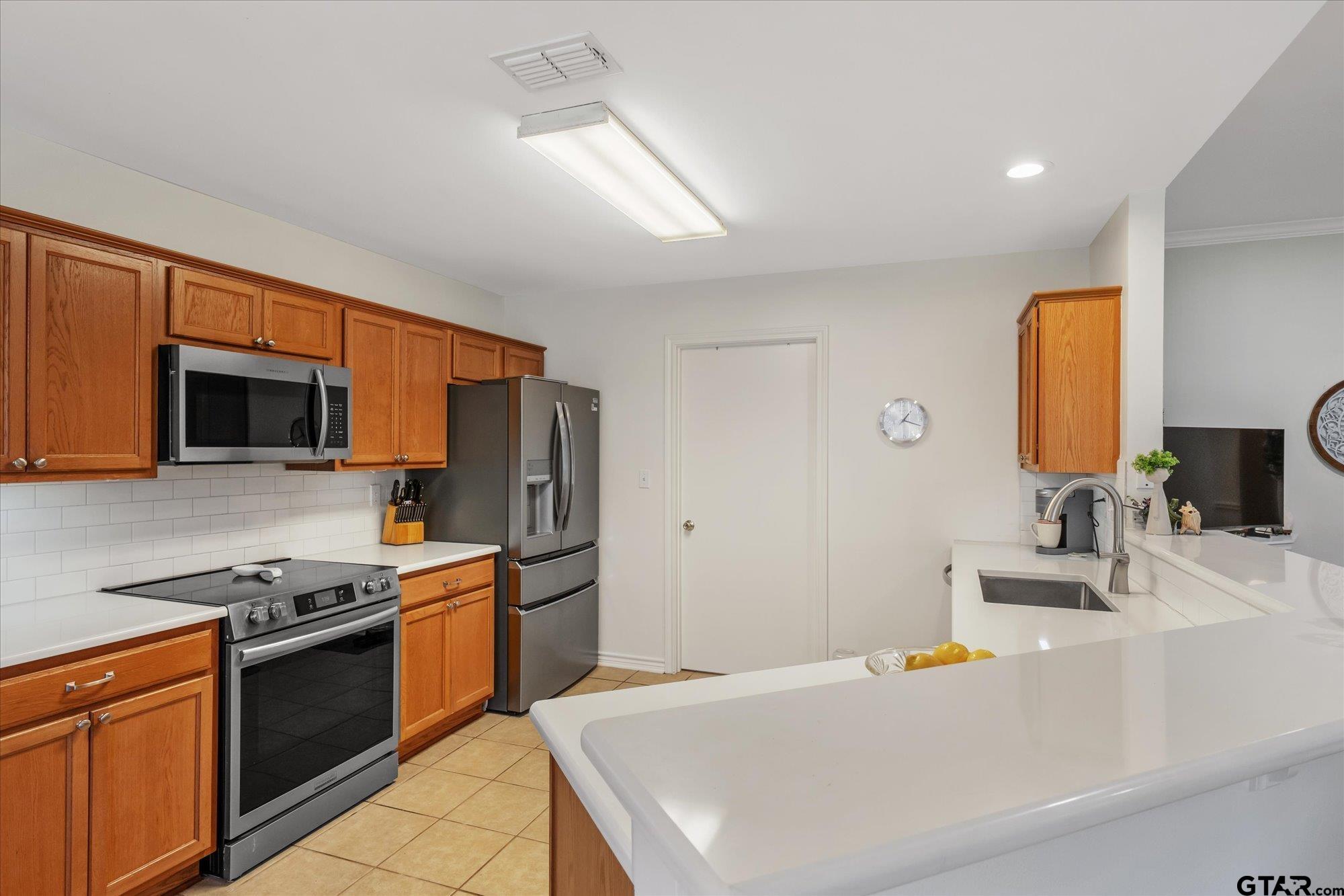 421 West Cumberland Road, Unit 602 Tyler, TX 75703 - Photo 8 of 34