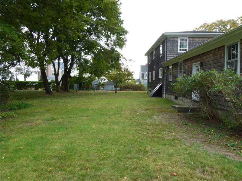88 Claflin Road Warwick, RI 02886 - Photo 18 of 25 Exterior Back.