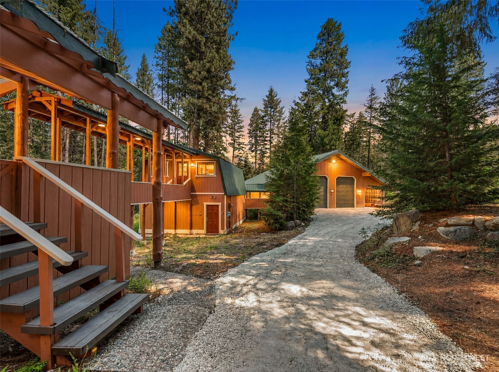 22583 Alpine Hills Road Leavenworth, WA 98826 - Photo 2 of 39